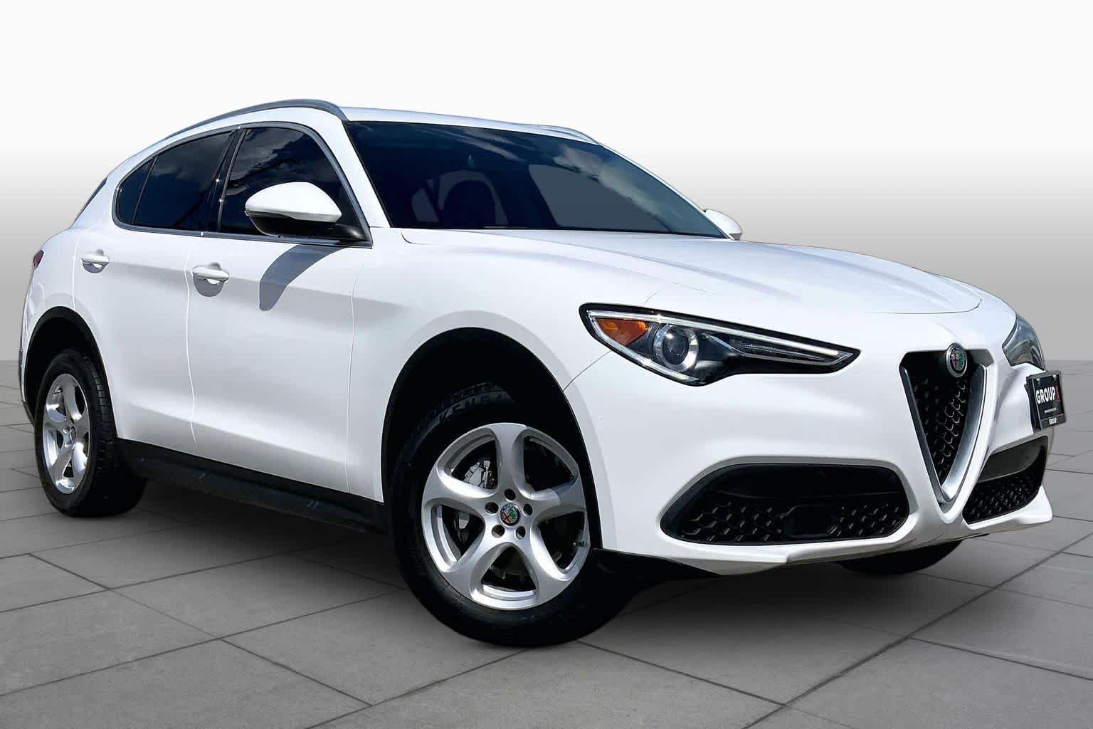 Pre-Owned 2020 Alfa Romeo Stelvio