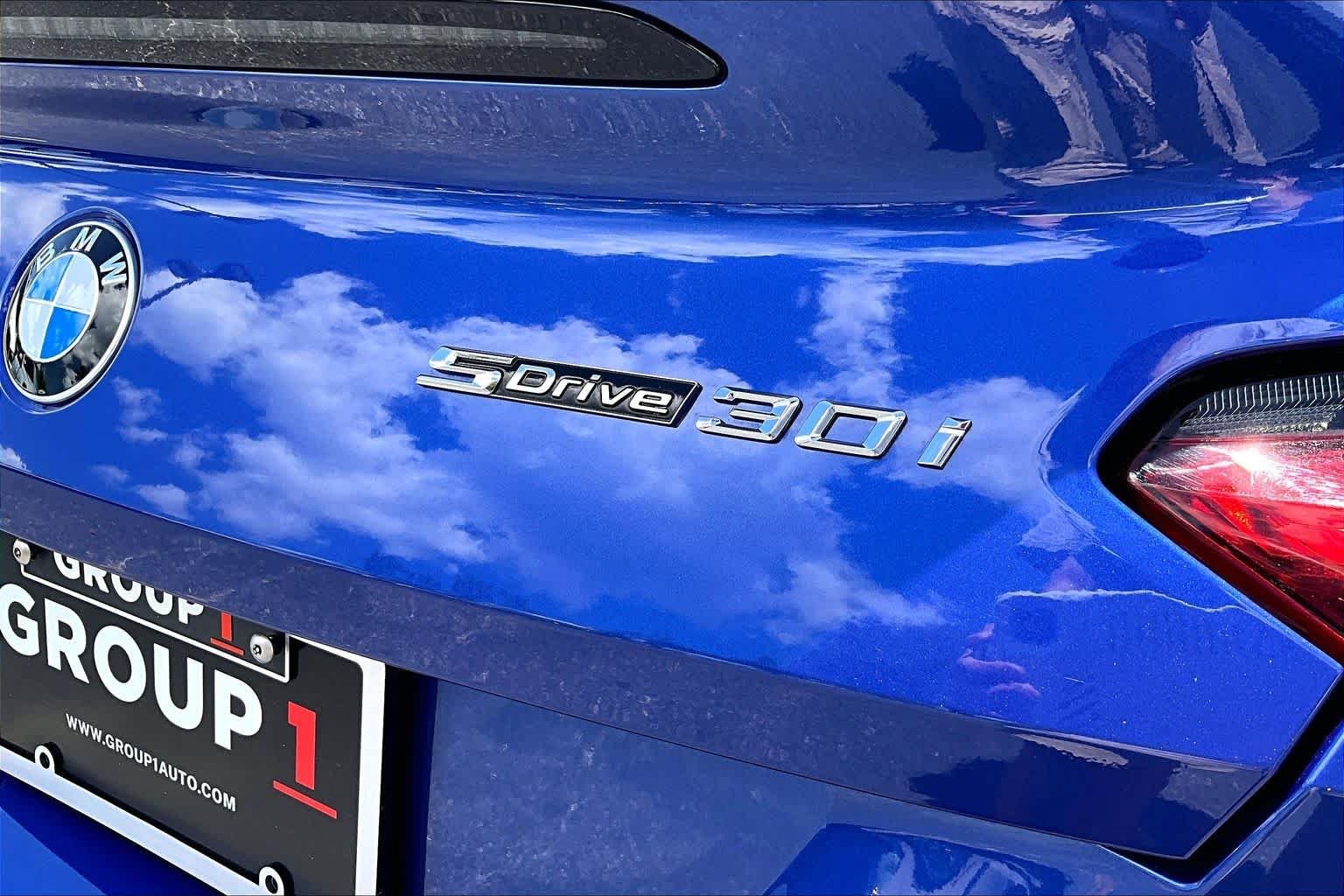 Certified Used 2026 Portimao Blue Metallic BMW sDrive30i image 10