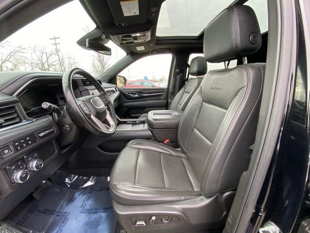 Used 2024 Black GMC Denali image 13
