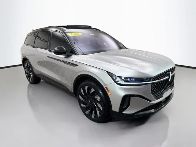 2025 Lincoln Nautilus