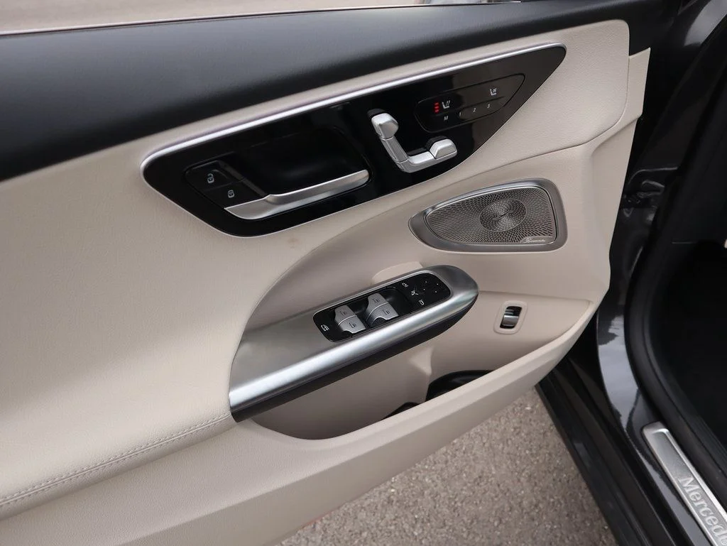 2026 Mercedes-Benz C-Class Sedan C 300 - Photo 23
