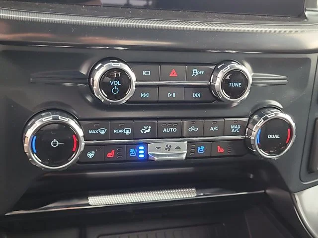 New 2026 Gray Metallic Ford Lariat image 25
