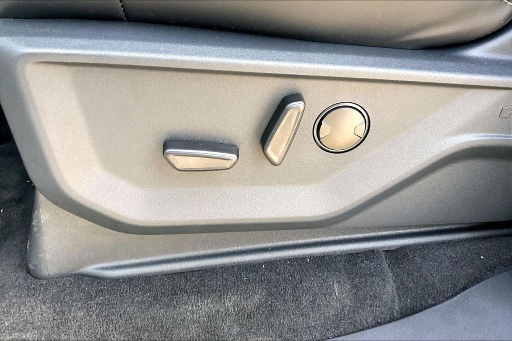 New 2025 Ford Expedition Platinum 4D Sport Utility