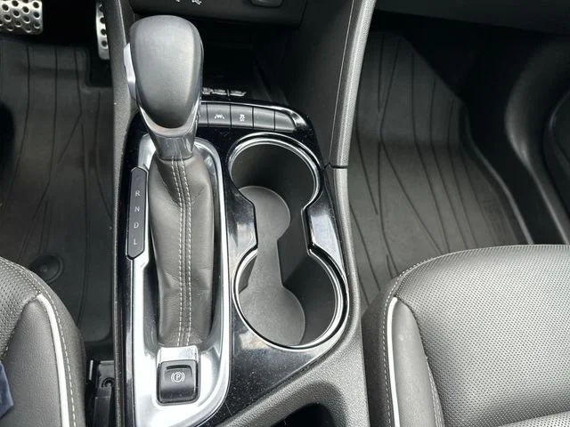Used 2025 Gray Buick Avenir image 23