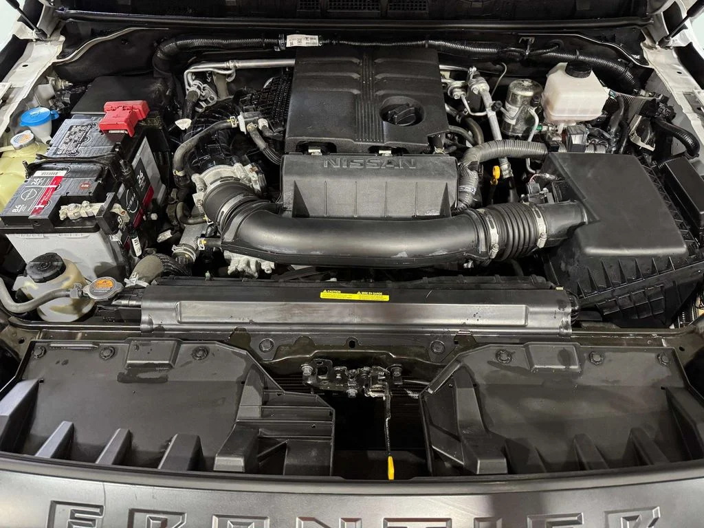 Certified Used 2023 Glacier White Nissan PRO-4X image 28