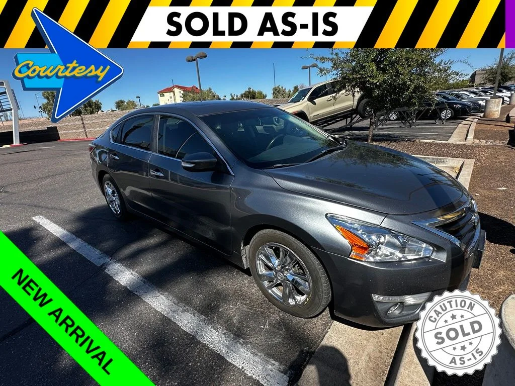 Certified Used 2014 Gray Nissan 2.5 SV image 1