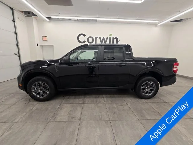 New 2026 Shadow Black Ford XLT image 2