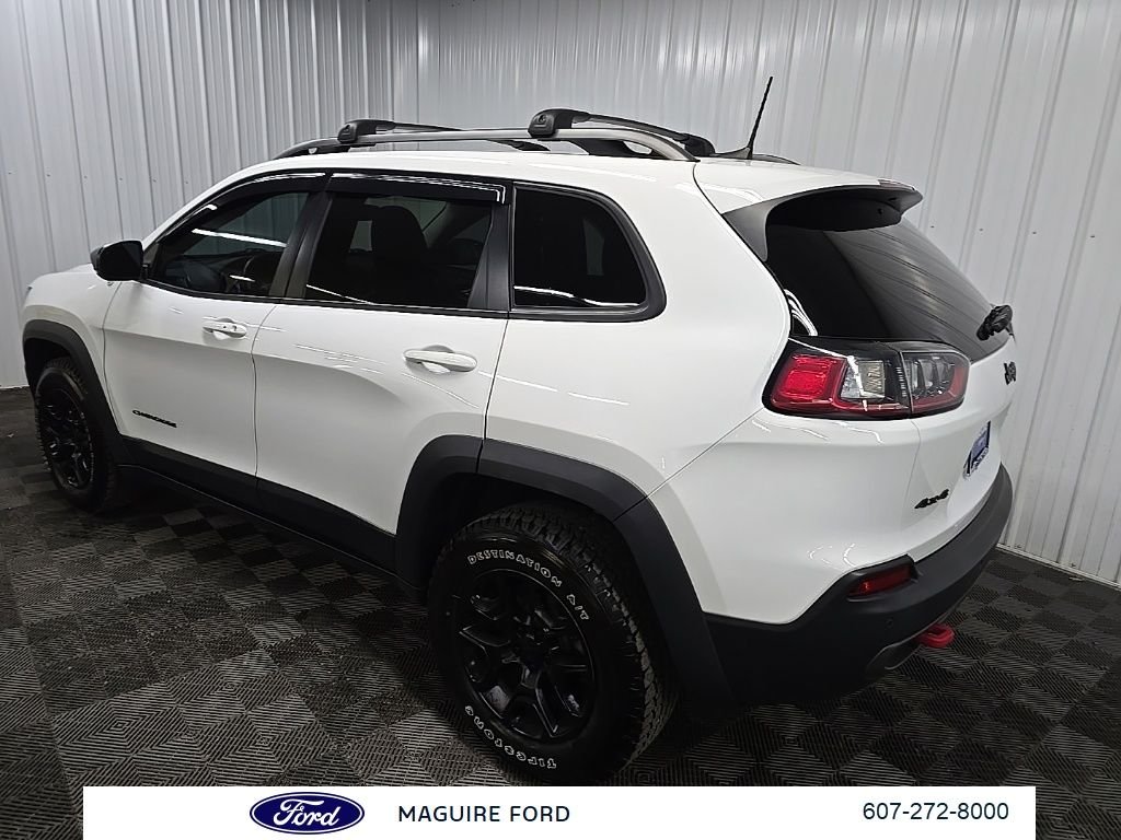 Used 2019 White Jeep Trailhawk image 11