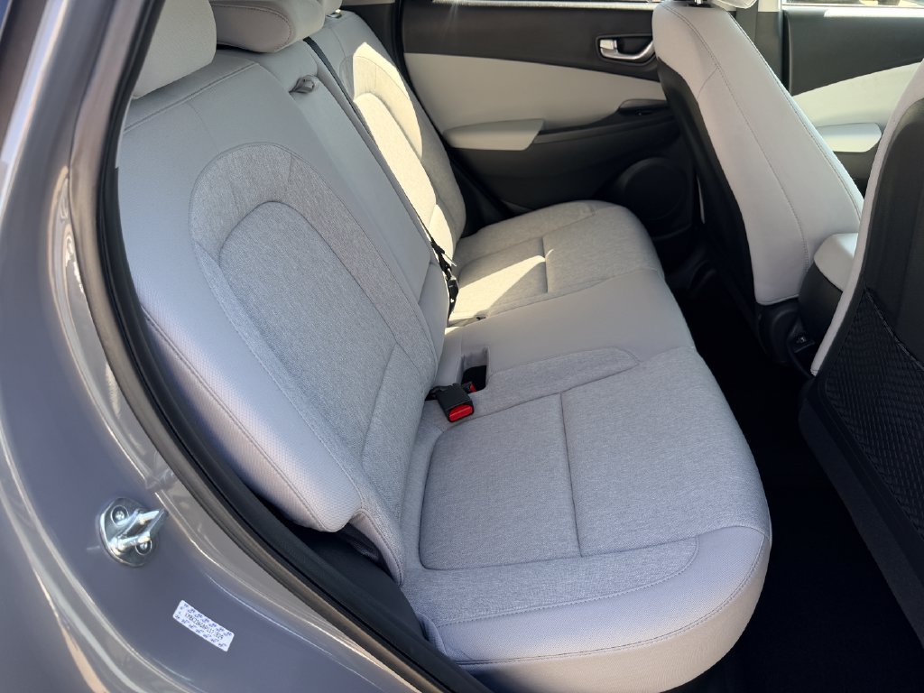 2023 Hyundai Kona EV SE - Photo 13