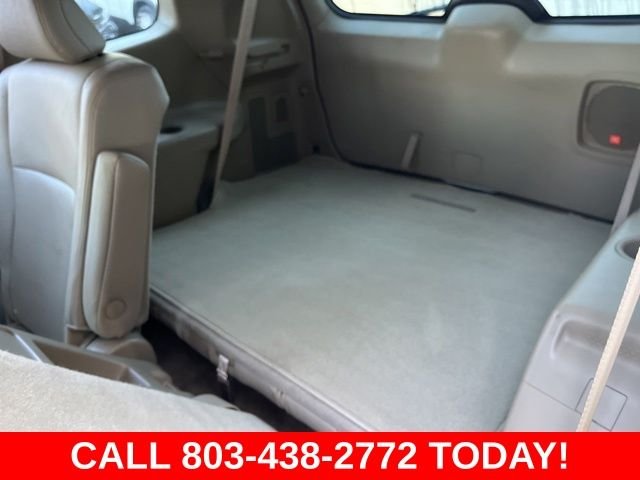 Used 2010 White Toyota Limited image 16