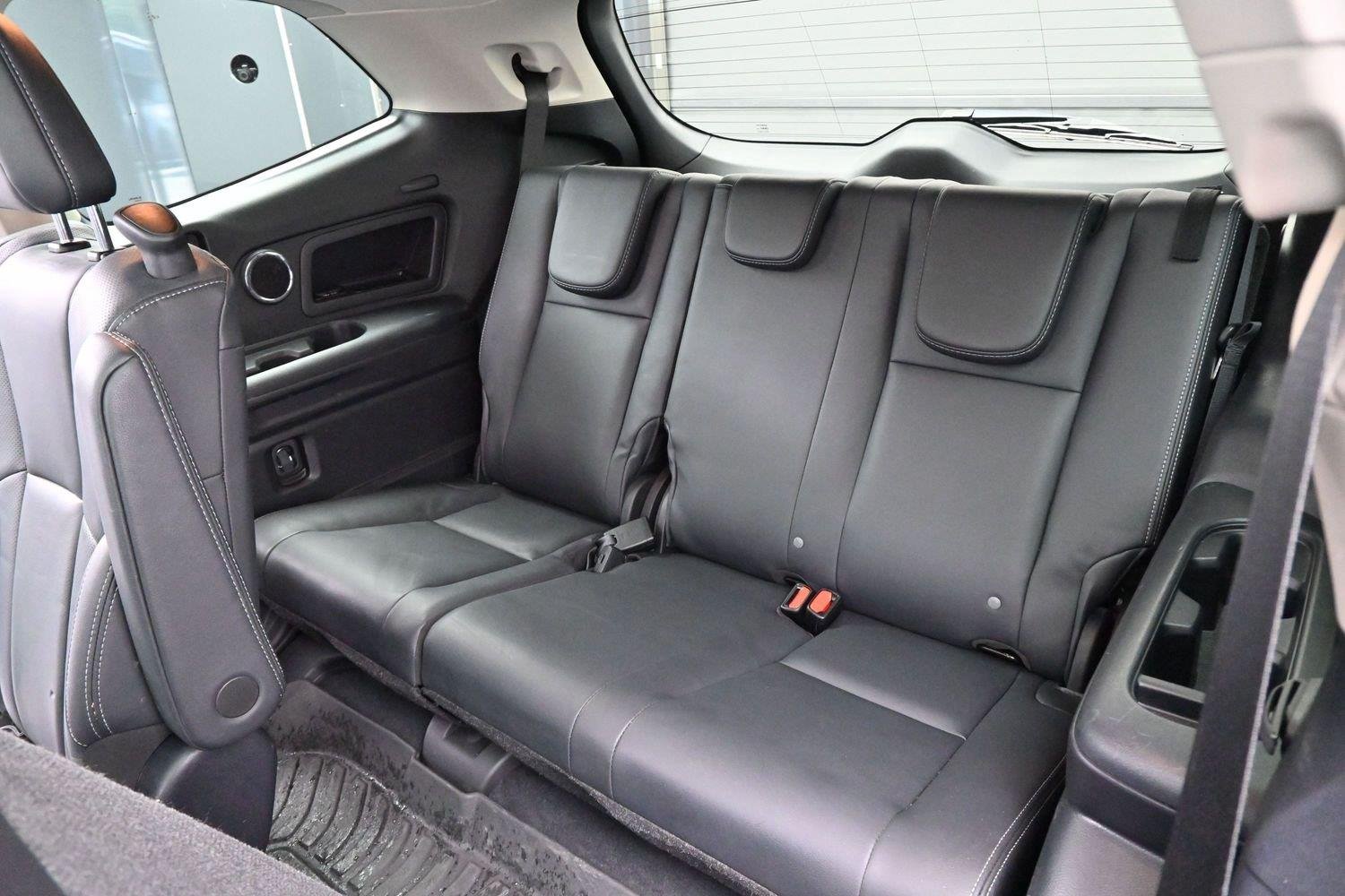 Used 2023 Magnetite Gray Metallic Subaru Limited image 32