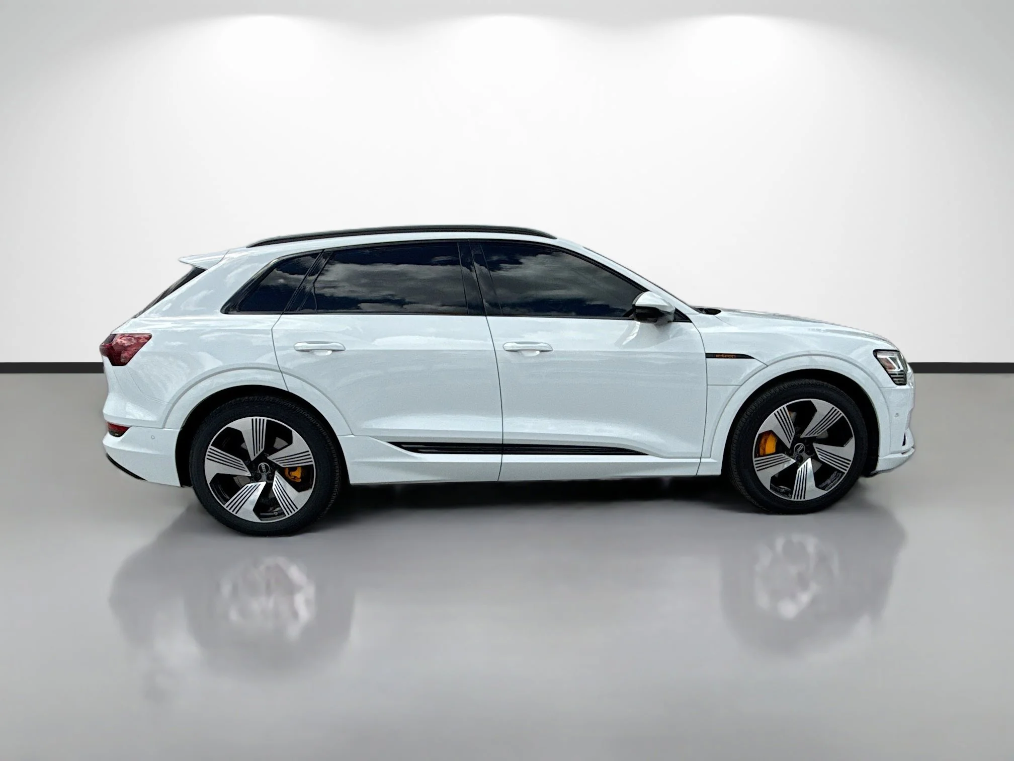 Used 2022 Audi e-tron Premium Plus with VIN WA1LAAGE2NB022508 for sale in Tampa, FL