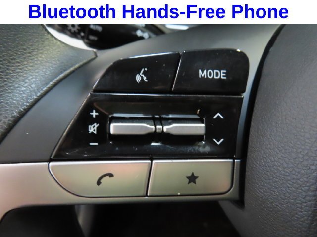 Used 2024 White Pearl Hyundai SEL image 19