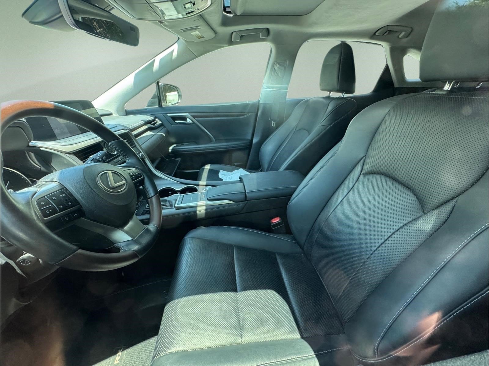 Used 2022 White Pearl Lexus RX 350 image 3