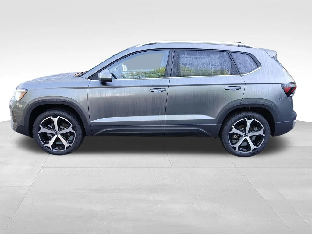 New 2026 Silver Volkswagen 1.5T SEL image 2