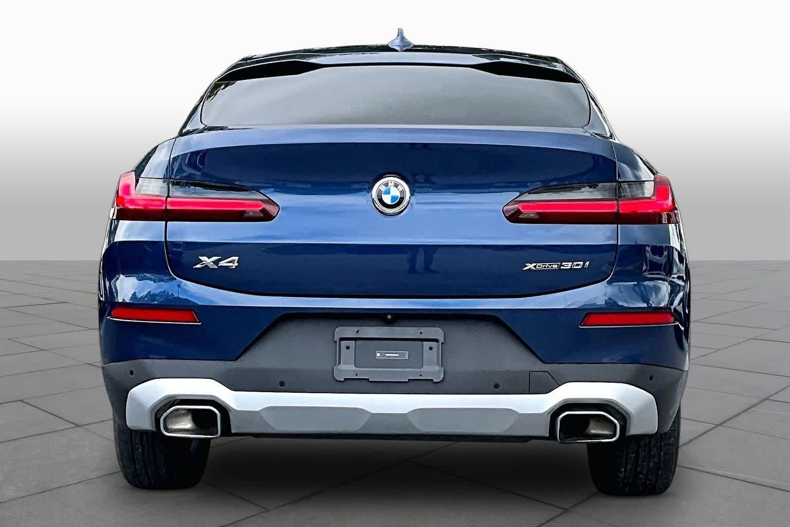 Certified Used 2025 Phytonic Blue Metallic BMW xDrive30i image 5