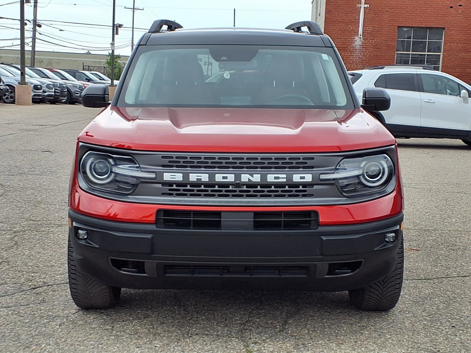 Used 2023 Chili Pepper Red Ford Badlands image 27