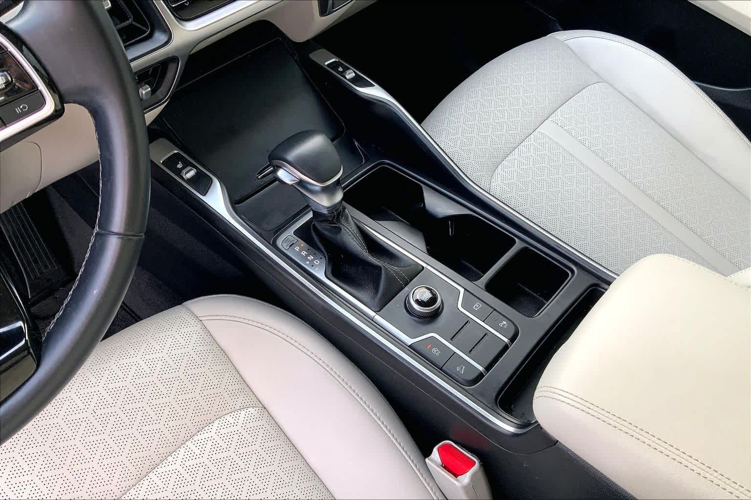 Used 2022 Ebony Black Kia S image 17