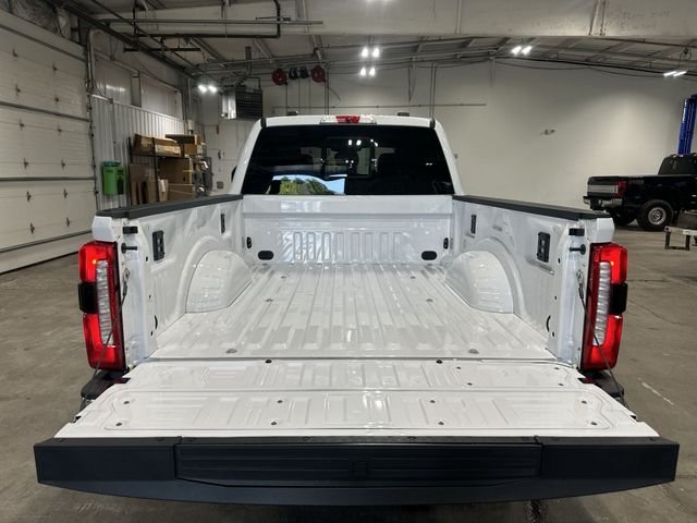 New 2026 Oxford White Ford F-250® XLT image 24