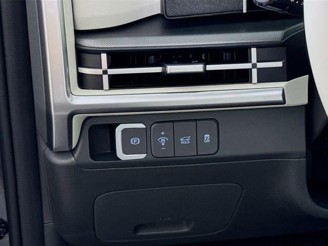 New 2026 Gray Hyundai SE image 13