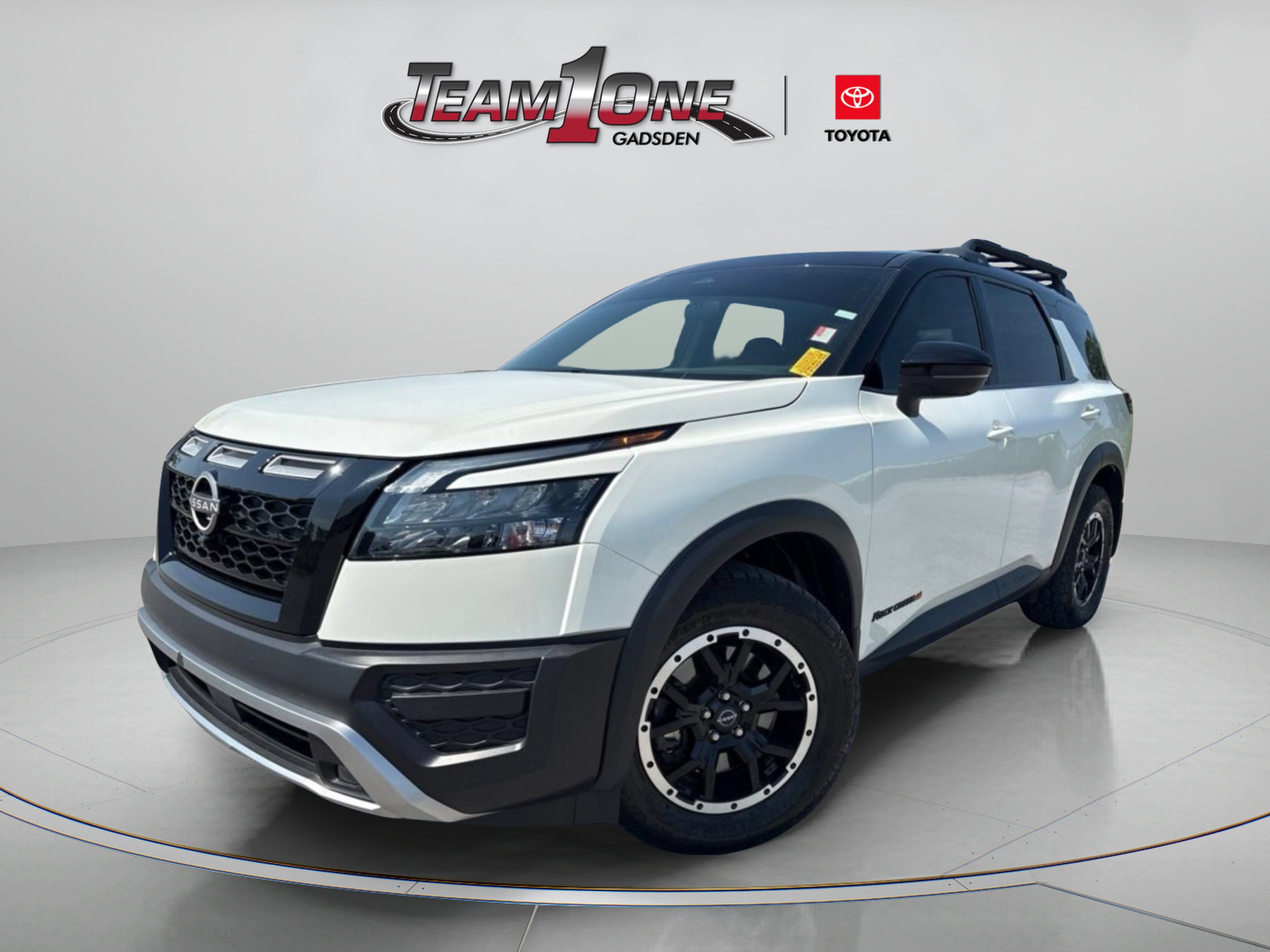 Used 2024 Pearl White Tricoat/Super Black Nissan Rock Creek image 3