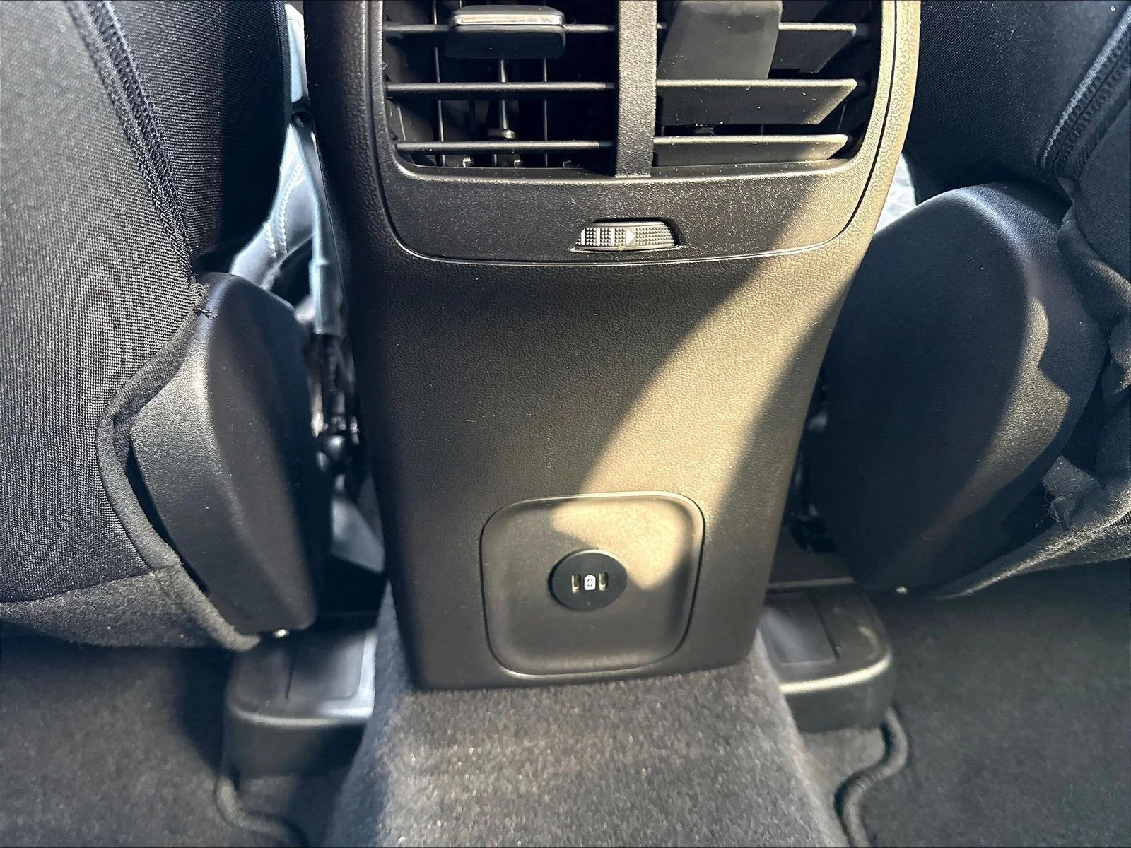 Used 2023 Silver Metallic Ford Active image 12