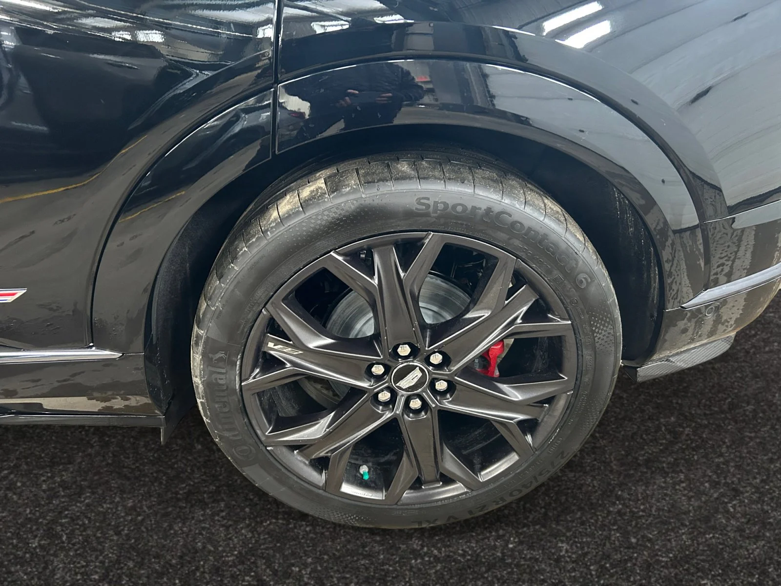 New 2026 Black Raven Cadillac OPTIQ-V image 9