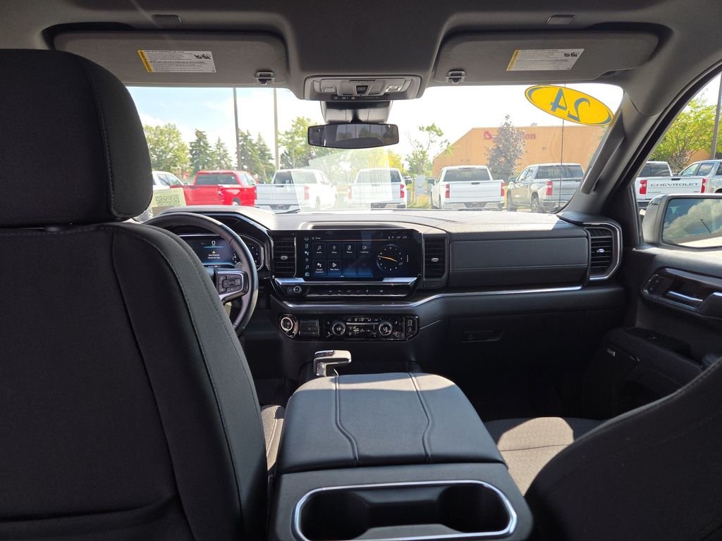 Used 2024 Summit White Chevrolet RST image 16