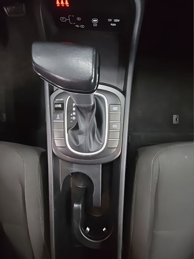 Certified Used 2024 White Hyundai SEL image 35