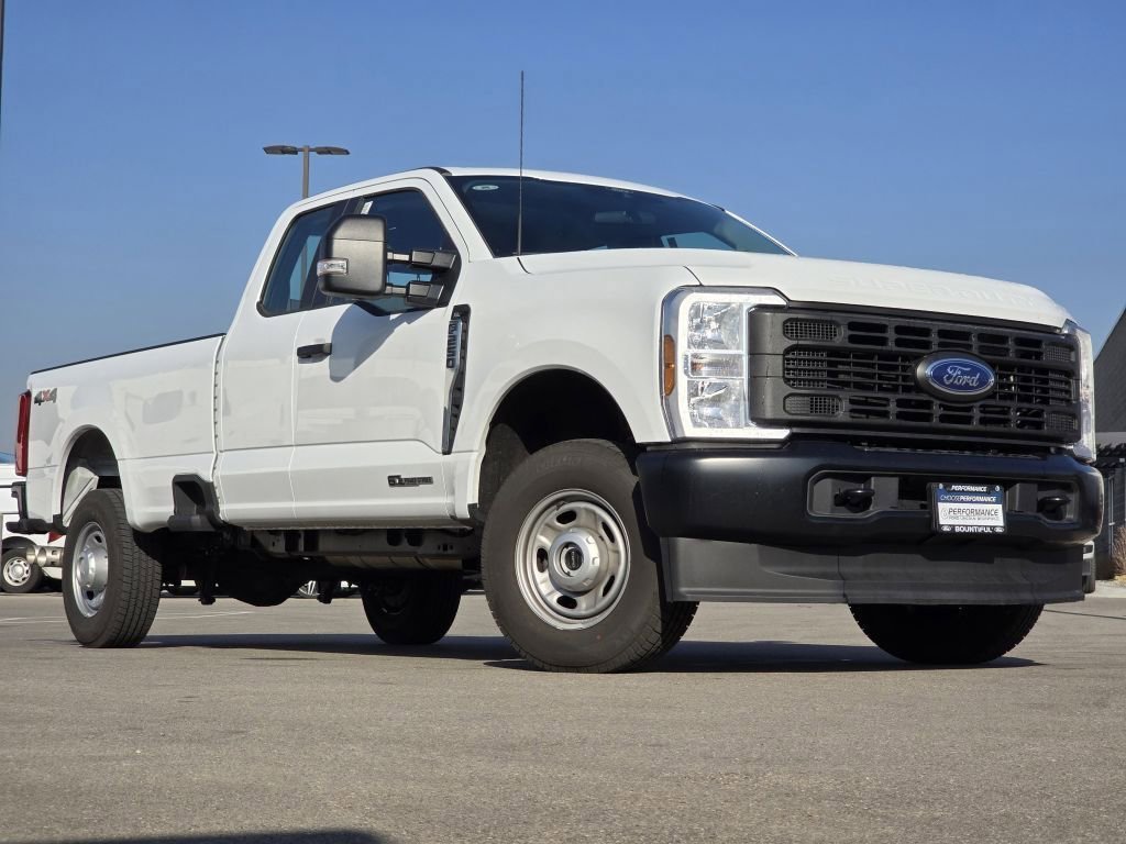New 2026 Oxford White Ford XL image 2