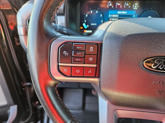 Used 2025 Agate Black Metallic Ford LARIAT image 52