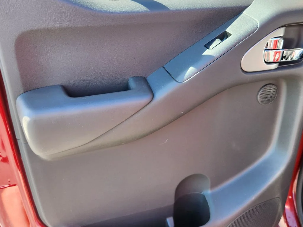 Used 2019 Cayenne Red Metallic Nissan PRO-4X image 11