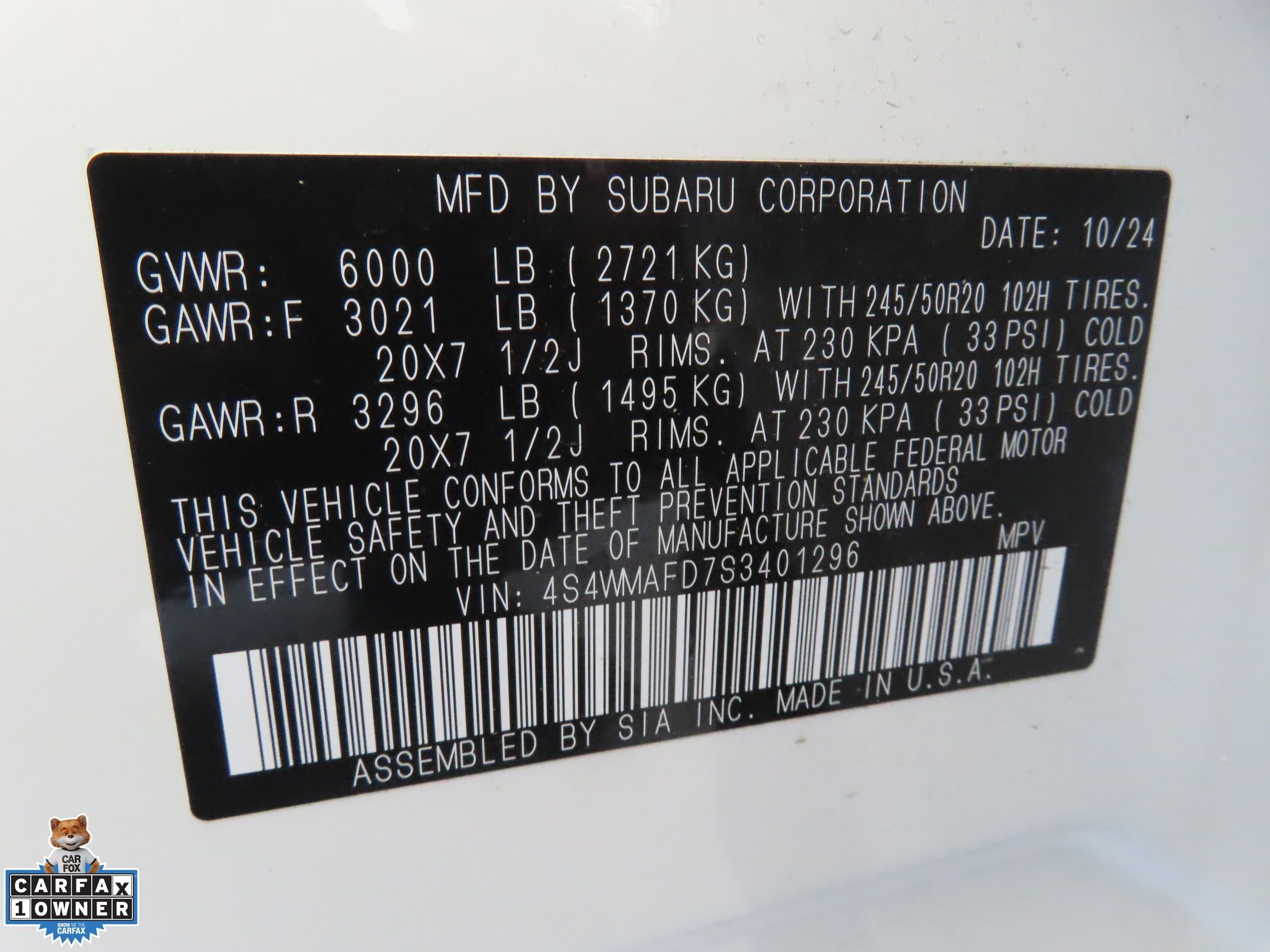 Used 2025 White Subaru Onyx Edition image 29