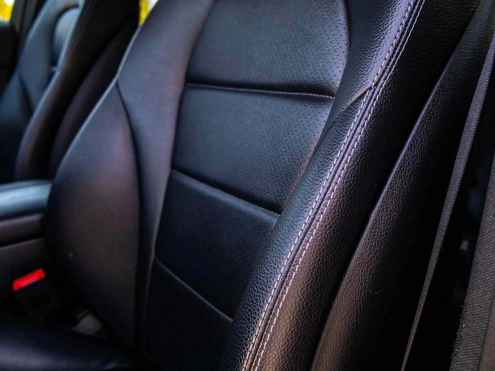 Used 2020  Mercedes-Benz GLC 300 image 17