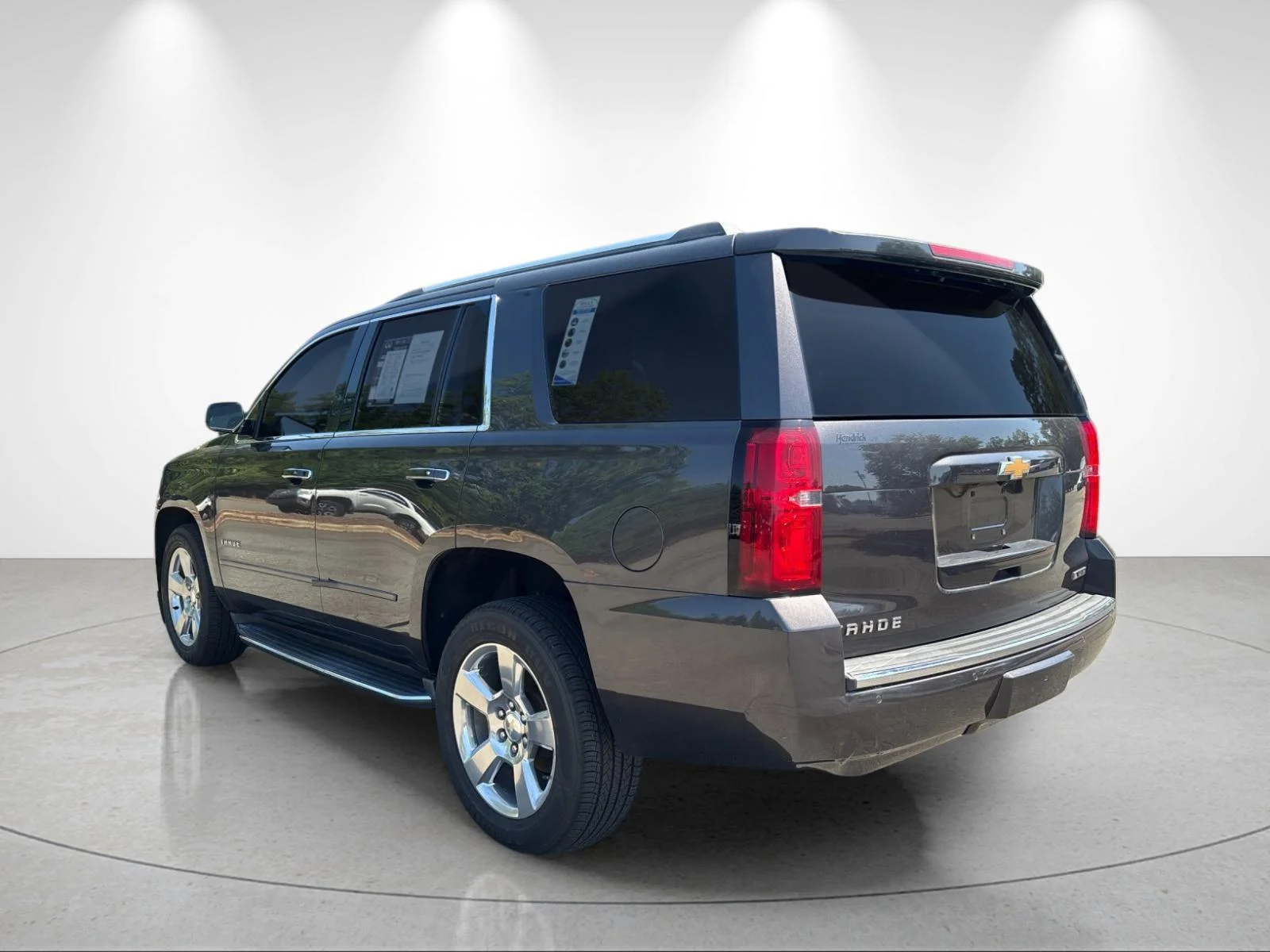 Used 2017 Tungsten Metallic Chevrolet Premier image 3