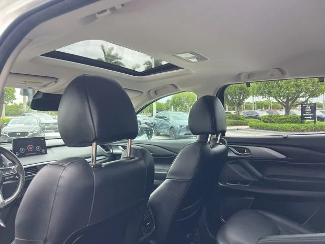Used 2020 White Mazda Touring image 39