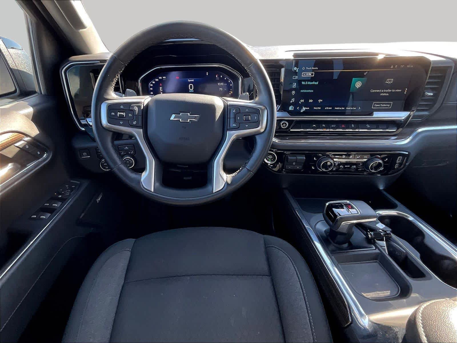 2024 Chevrolet Silverado 1500 RST - Photo 11
