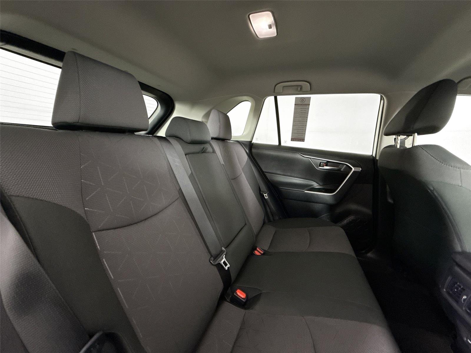 Used 2025 Ice Cap Toyota XLE image 40