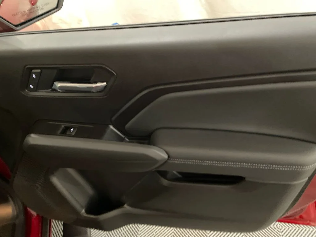 2026 Chevrolet Colorado LT - Photo 24