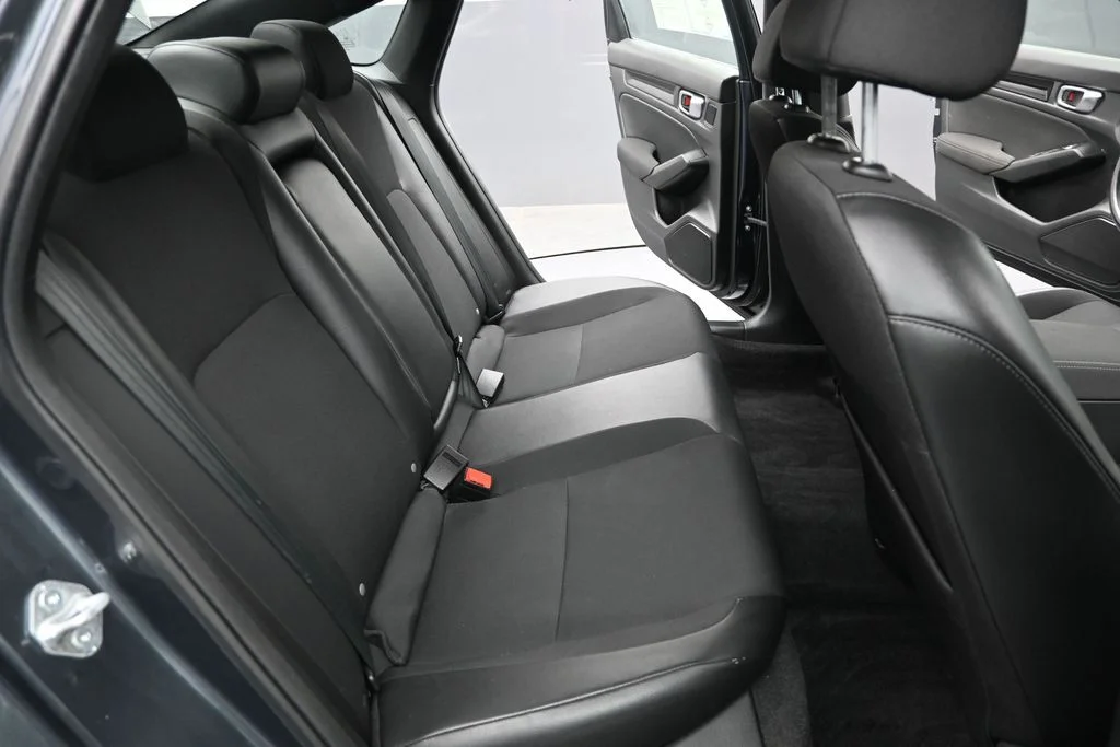 Used 2025 Meteorite Gray Metallic Honda Sport image 29