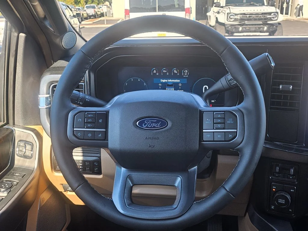 New 2027 Glacier Gray Metallic Tri-Coat Ford F-250® Lariat® image 7