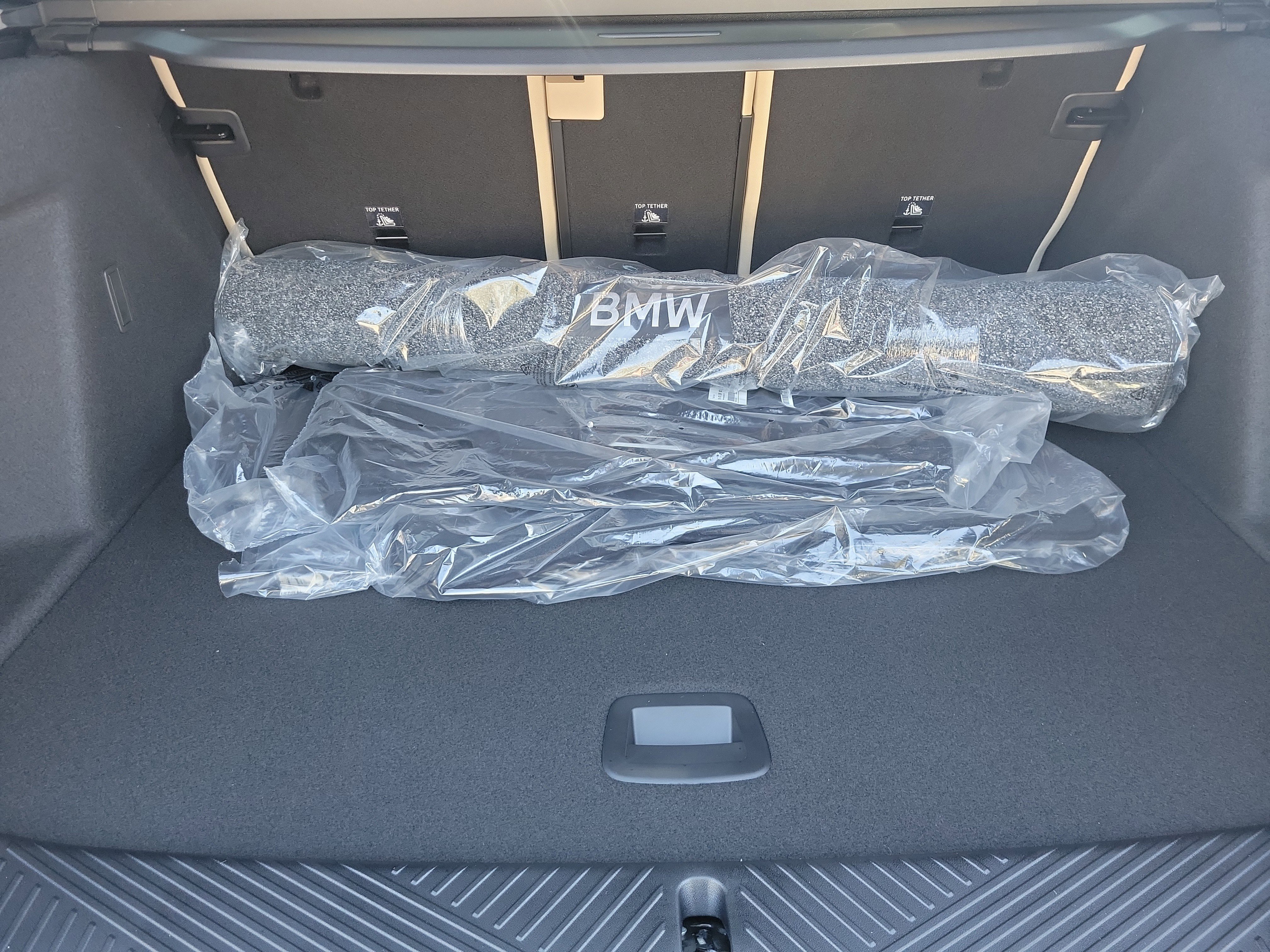New 2026 Dark Graphite Metallic BMW 30 xDrive image 8