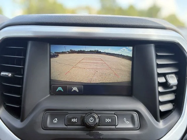Used 2019 Gray GMC SLE-1 image 6