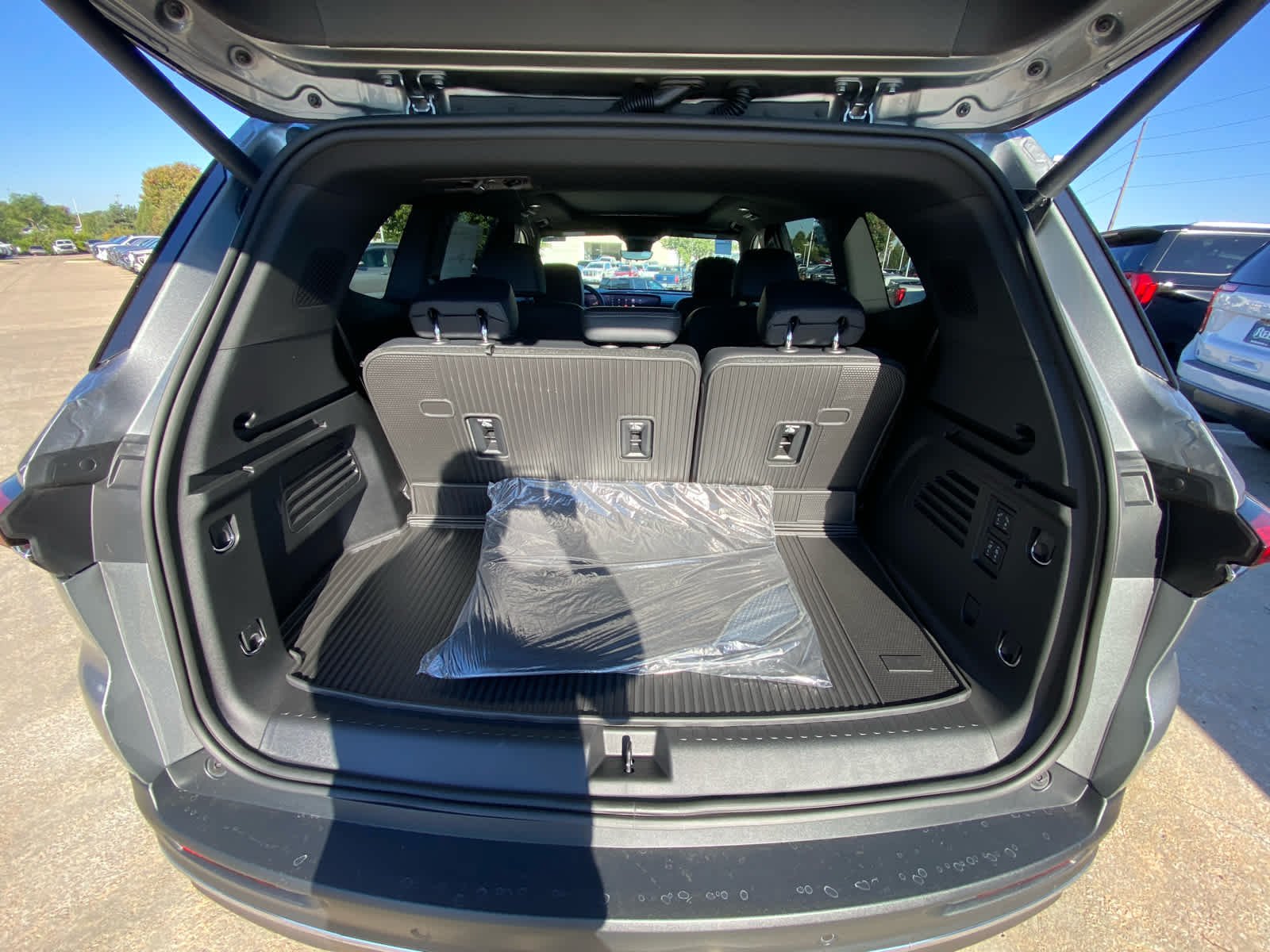 2027 Buick Enclave Preferred - Photo 28