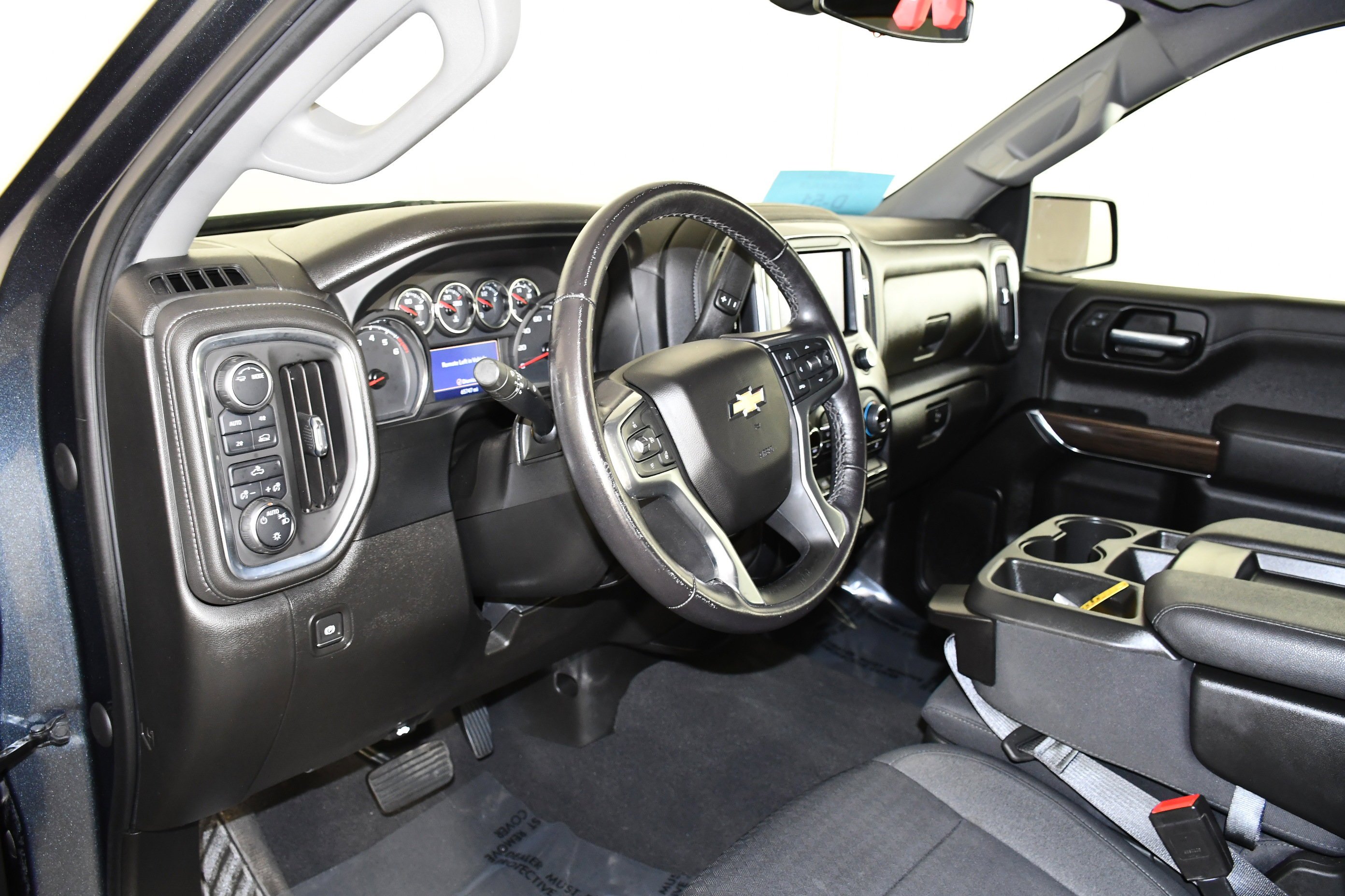 2022 Chevrolet Silverado 1500 LT - Photo 40
