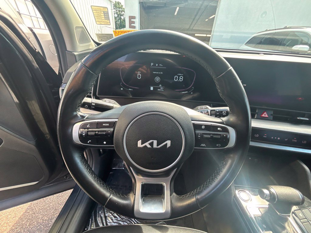 Used 2023 Gry Kia EX image 14