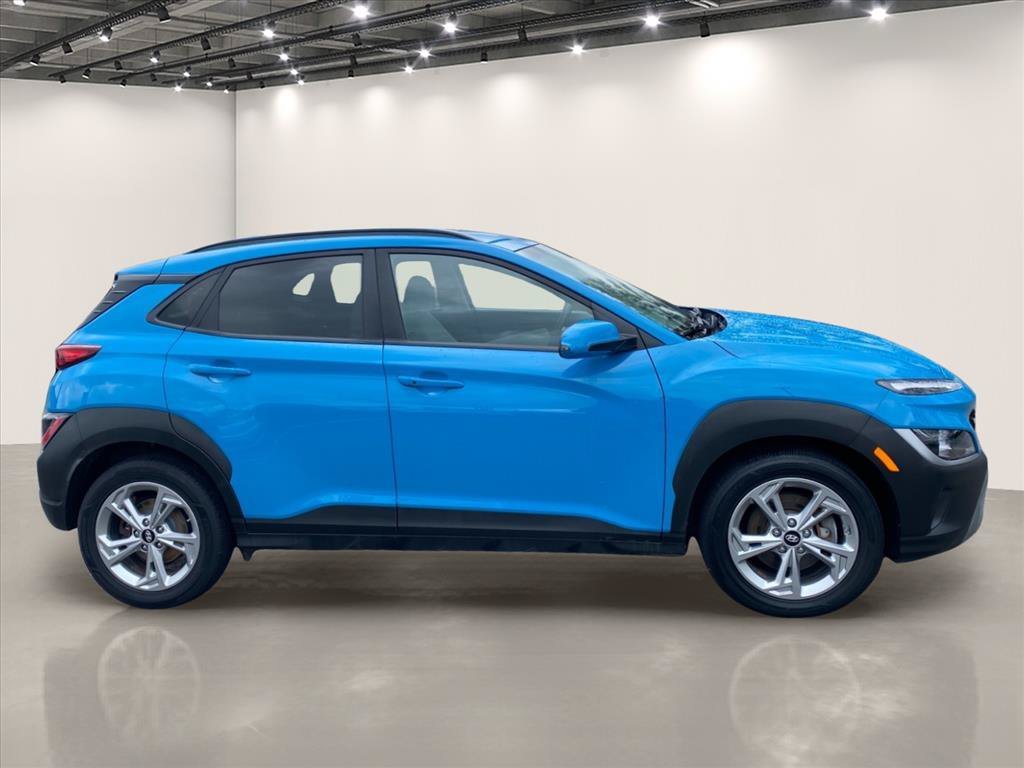 Used 2022 Teal Isle Hyundai SEL image 8