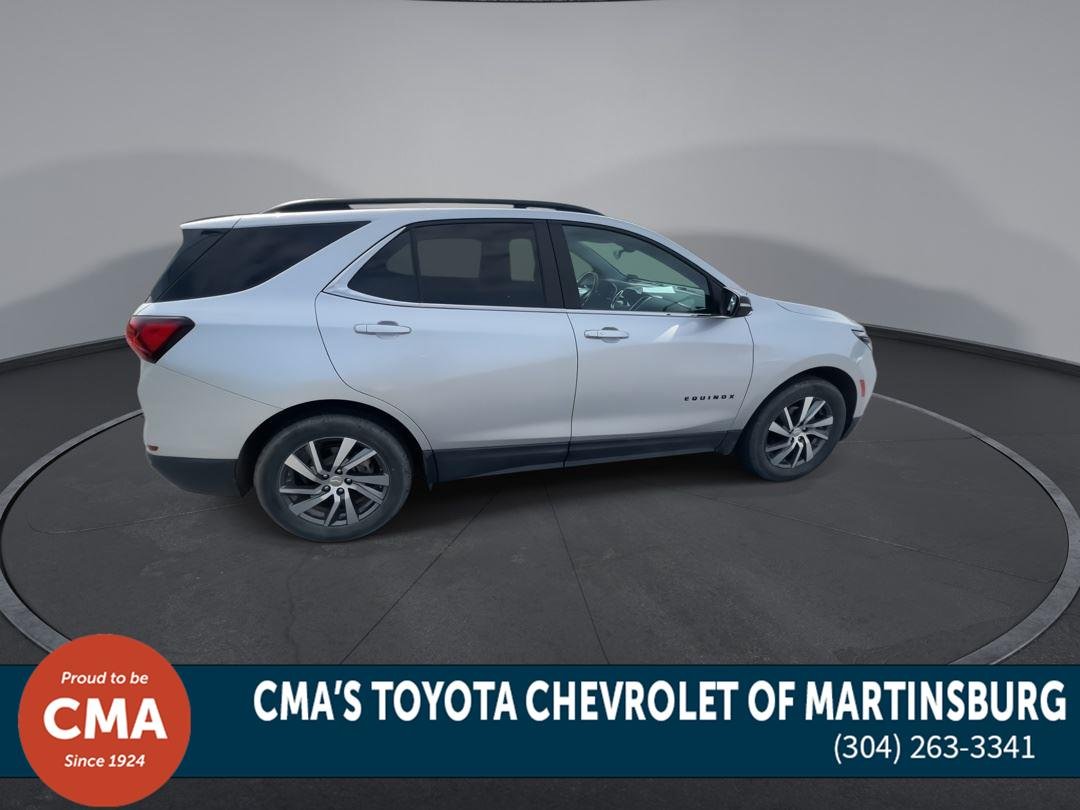 Used 2022 Silver Ice Metallic Chevrolet LT image 9