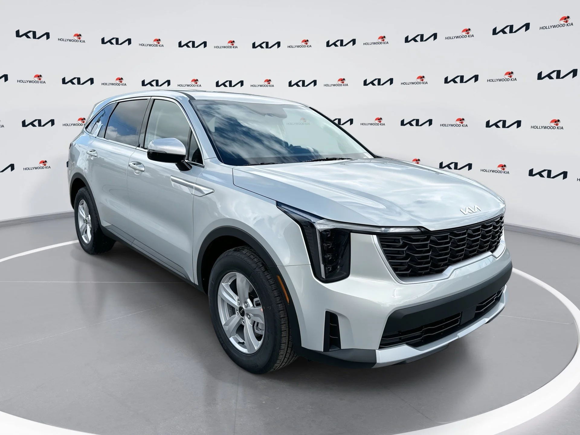 New 2026 Ivory Silver Kia LX image 1