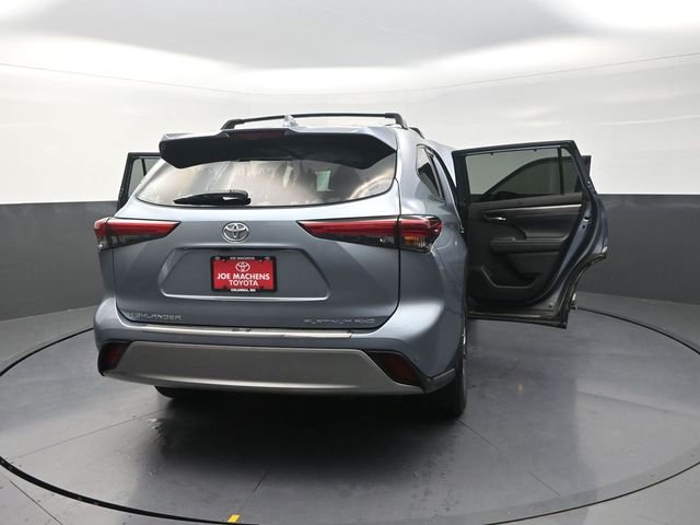 Used 2021 Blue Toyota Platinum image 44